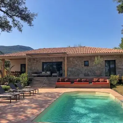 Villa de standing et vue mer Porto Vecchio
