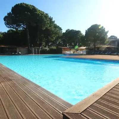 Studio grande piscine dans résidence hôtelière