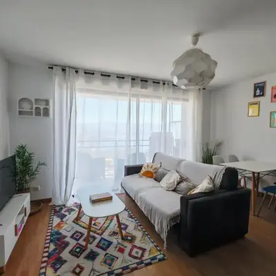 Appartement terrasse spacieuse