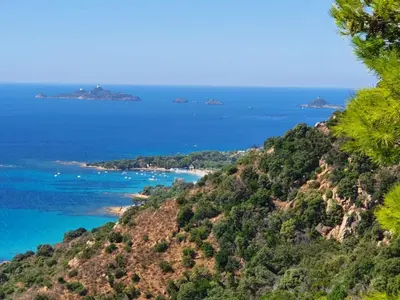 a view of the ocean from a hill at Studio à la campagne in Villanova