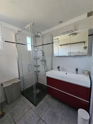 a bathroom with a shower and a tub and a sink at Villa Arca, 5min du centre de Porto-Vecchio in Porto-Vecchio