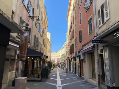 an empty street in a city with buildings at Studio cosy en centre d'Ajaccio in Ajaccio