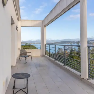 Les Terrasses de la Pinède - Appt climatisé