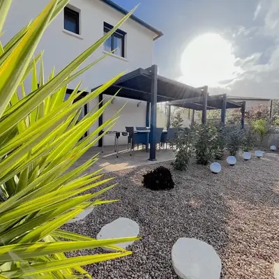 La Maison de vacances à Ajaccio- Proche plage et aéroport- Extérieur privatif avec barbecue