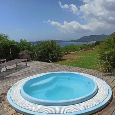 Villa classée 5* 7 chambres piscine spa plage à 5'