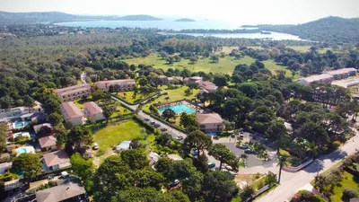 an aerial view of a campus with a park at Résidence Fiori di Cala Rossa in Lecci