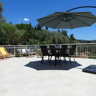 Charmant rez de villa