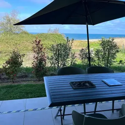 Bravone 74- piscine en résidence-clim-wifi-pieds dans l'eau