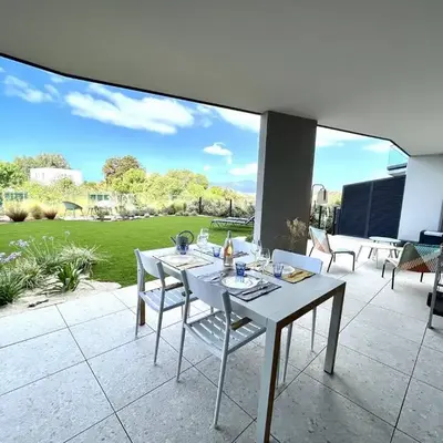 Appartement jardin de livia 2 rez de jardin