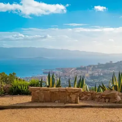 Casa Antonietta Alata vue imprenable sur la mer