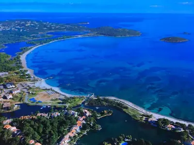 an aerial view of a beach and the ocean at Villa VESTA 62m2 à St Cyprien 700 m de la plage et du village in Lecci