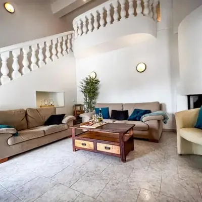 Shirley - Villa for 10 Pool Terrace - by TGB