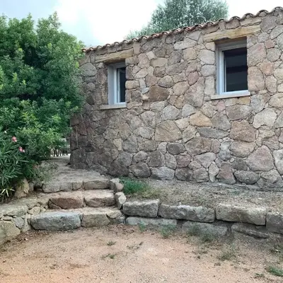 La campagne au bord de la mer