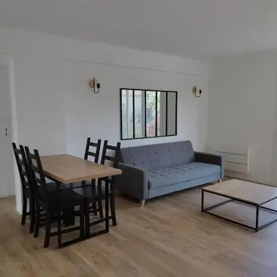 Appartement traversant 2 chambres