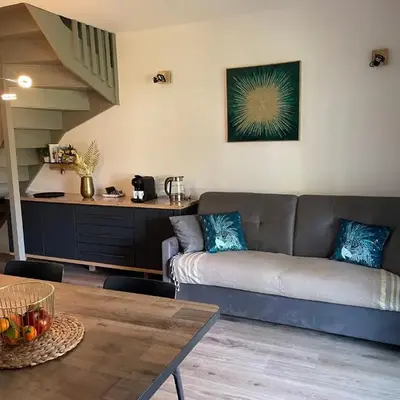 Mini Villa T4 duplex dans résidence hôtelière Fiori di Cala Rossa superbement arborée rénovée en 2023 - chez Anne avec piscine chauffée