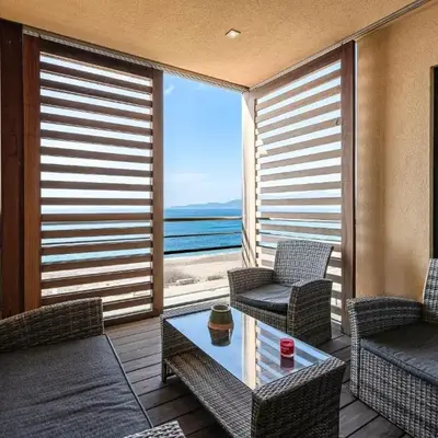 Agosta Bella - Appt en face de la plage dAgosta