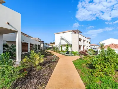 a path leading to a building at Apartment Mido by Interhome in Linguizzetta