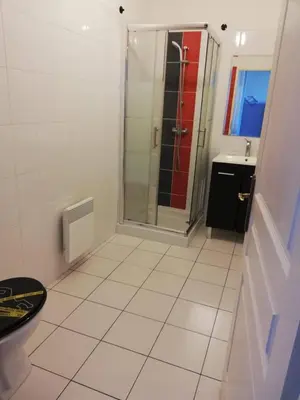 a bathroom with a shower and a sink at Studio calme proche de la gare de Borgo in Borgo