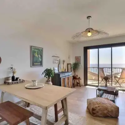 Bel appartement cozy avec magnifique vue mer