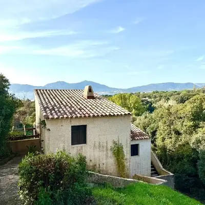 Maisonnette vue mer résidence vacances Porticcio