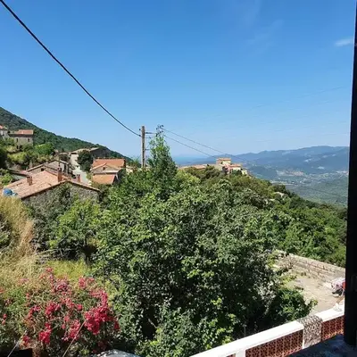 Grande Maison de Village