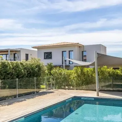 VILLA BAIA 4-5 pers - 2mn plages - Kids Friendly - Clim - Piscine