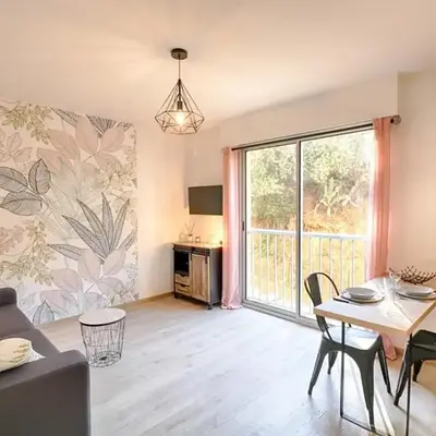 Beau studio Routes des Sanguinaires proche de la plage