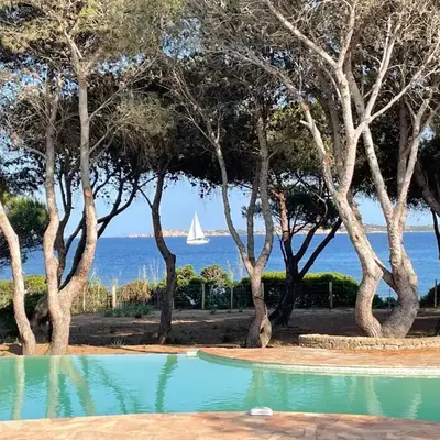 La Maison sur la plage - Les pieds dans l'eau