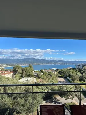 a view of a lake from a balcony at Torriciola location Genovese in Ajaccio