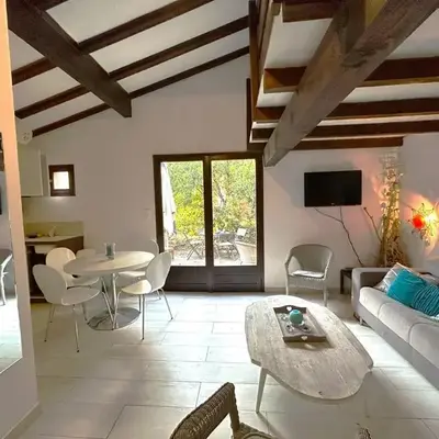 Mini-villa à 1 minute de la plage de Santa Giulia