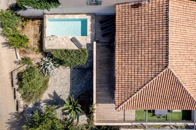 an overhead view of a house with a swimming pool at Villa de standing Vista - Domaine Romella - Piscine - Vue Lac de Padula in Oletta