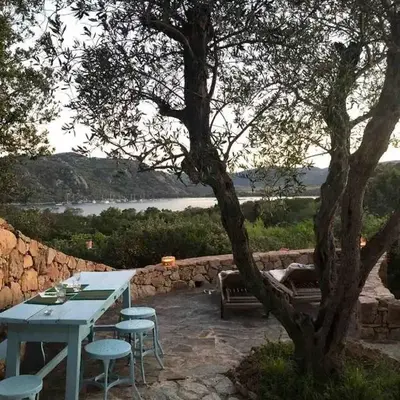 Casetta indipendente con vista a Santa Giulia