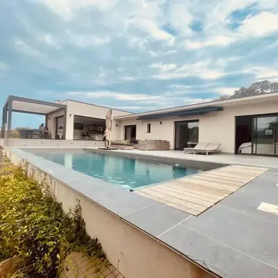 Architect's Villa - 10-12 people - Pool - 4 bedrooms