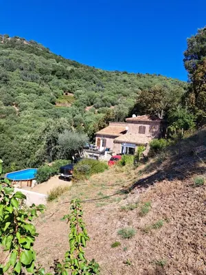 a house on the side of a hill at Fozzano in Fozzano