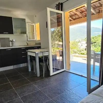 Studio Dolce & Vita C2 vue mer avec piscine