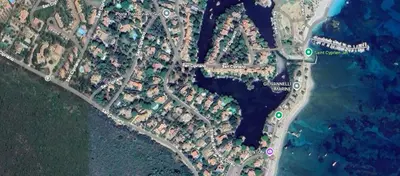 a map of a city and the ocean at Appartamentu Soli di Sud - St Cyprien in Lecci