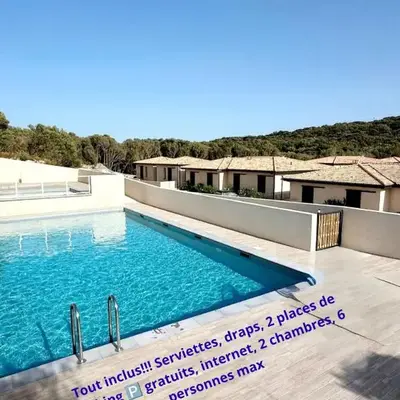 Résidence privée avec piscine à Bonifacio