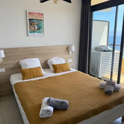 Beau Studio vue sur mer