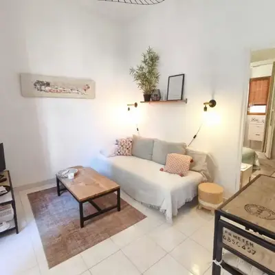 1 bedroom apartment near the beach