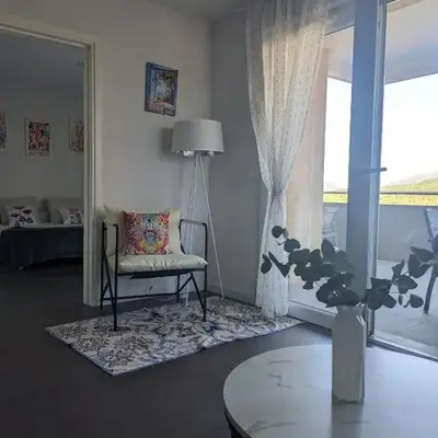 Joli cocon à Ajaccio avec terrasse vue mer