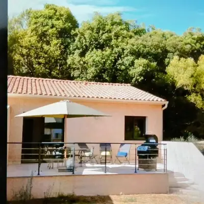 Clos Jeannette Villa près de la plage de Pinarelle et des piscines naturelles du Cavu