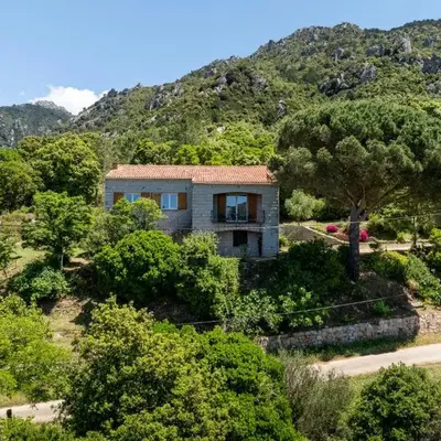 U Tadu - Maison de vacances en pierre avec vue et nature en Corse du Sud
