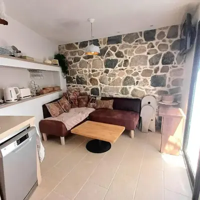 Centre village