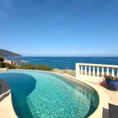Spacious villa with pool and sea views