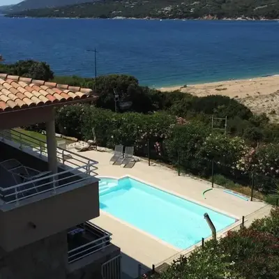 T3 - bord de mer - piscine - vue magnifique
