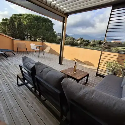 T2 cozy terrasse 40 m2 et pergola
