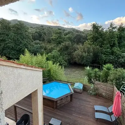 villa paisible à la campagne