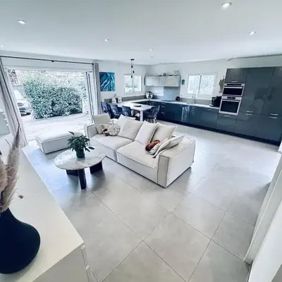 Villa with pool near Porto-Vecchio beaches