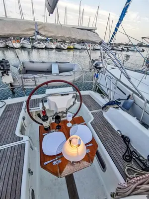 a view of the cockpit of a boat at Voilier in Propriano