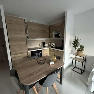 Appartement pour 6 pers avec piscine